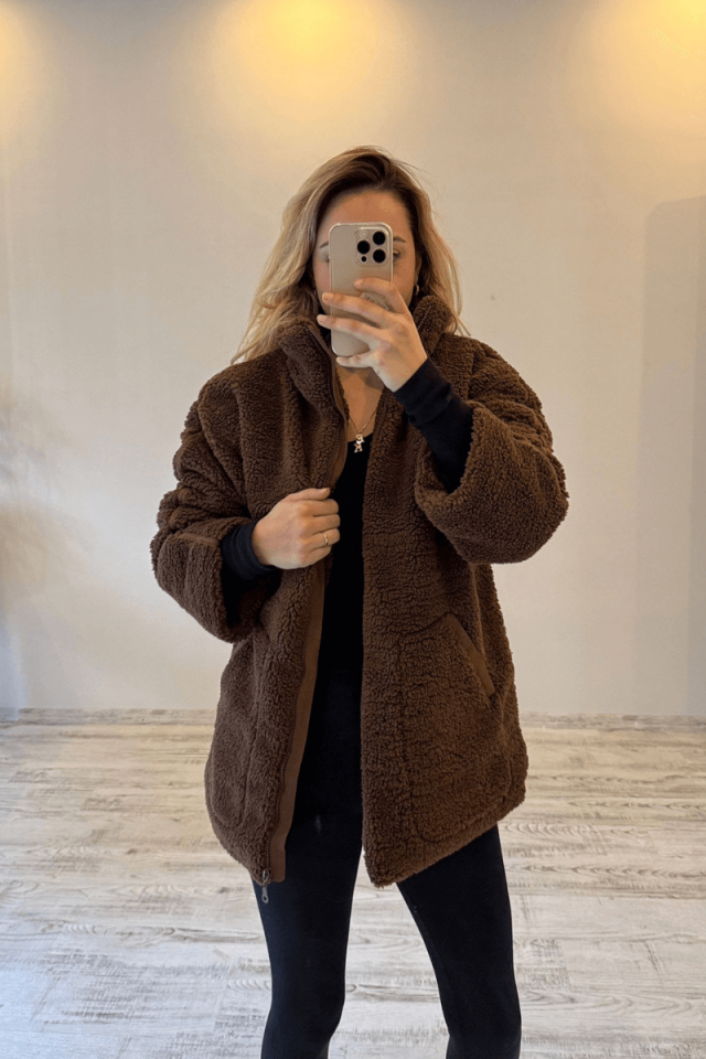 Kahverengi Peluş Mont