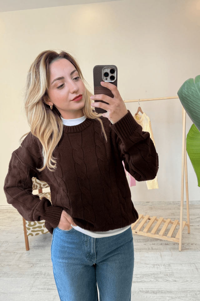 Saç Örgü Detaylı Bisiklet Yaka Kazak