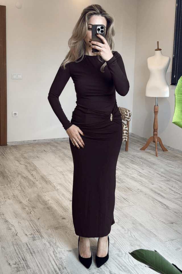 Kahverengi Gold Aksesuarlı MaxiBoy Elbise